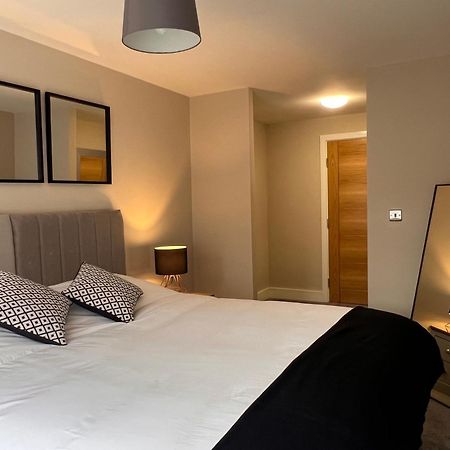 Modern Apartment - Bhx Nec - Free Secure Gated Parking Solihull Kültér fotó
