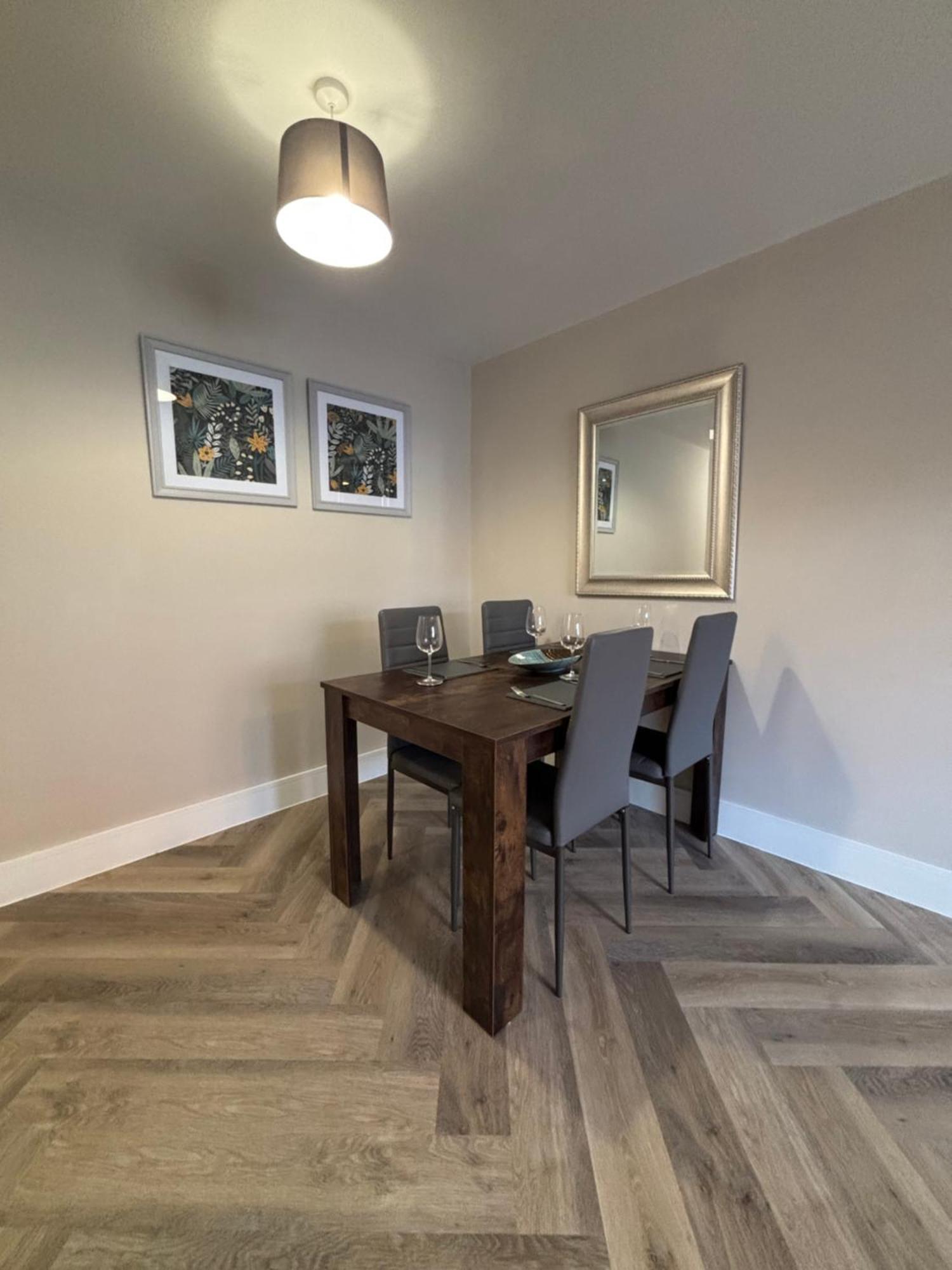 Modern Apartment - Bhx Nec - Free Secure Gated Parking Solihull Kültér fotó